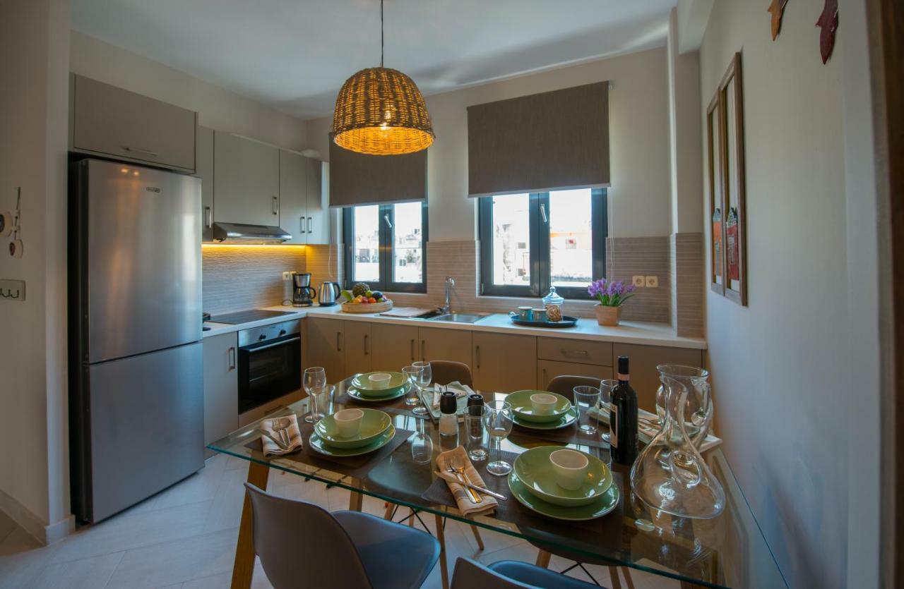 Marios Home, A Cozy And Spacious Apartment Near Downtown Preveza Exterior foto